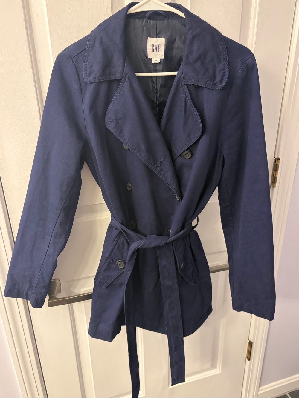 GAP Navy Blue Fall Trench Coat with Tie Belt, Women’s XS